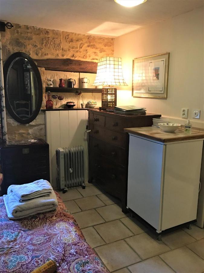 Chambres D'Hotes Les Coustilles Saint-Alvere Экстерьер фото