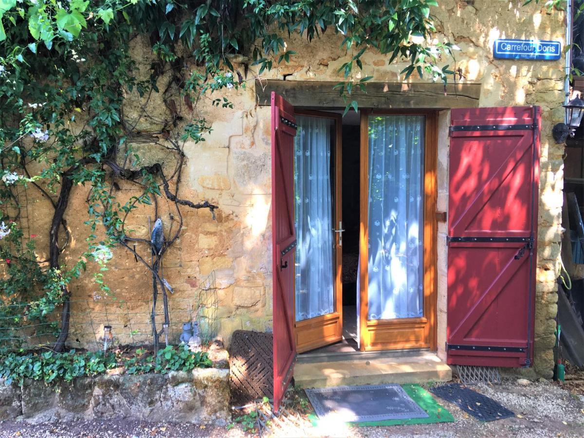 Chambres D'Hotes Les Coustilles Saint-Alvere Экстерьер фото