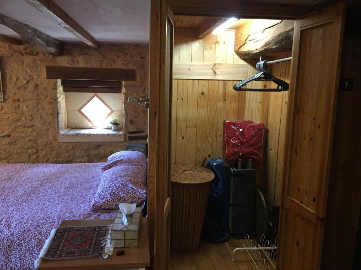 Chambres D'Hotes Les Coustilles Saint-Alvere Экстерьер фото
