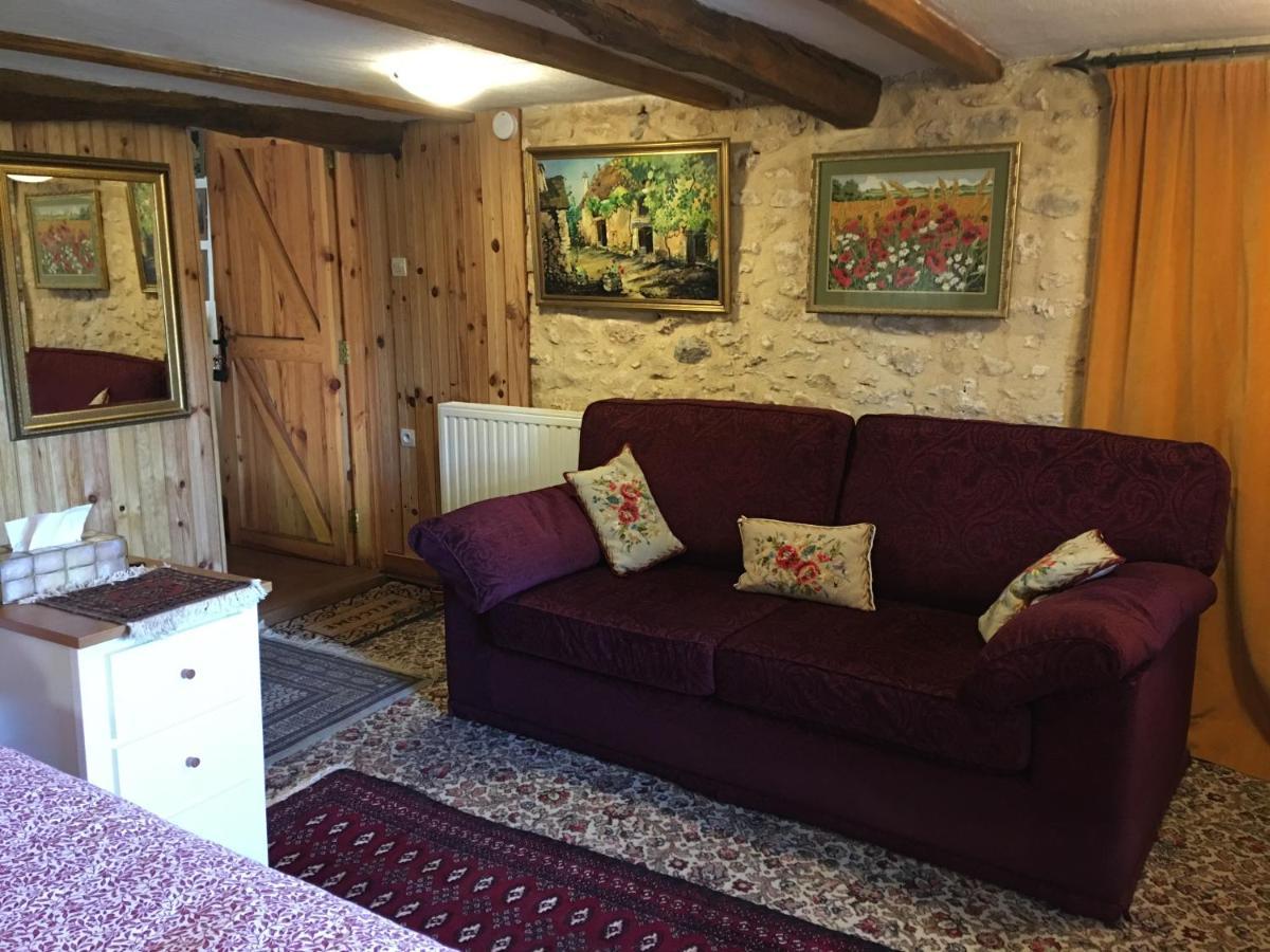 Chambres D'Hotes Les Coustilles Saint-Alvere Экстерьер фото